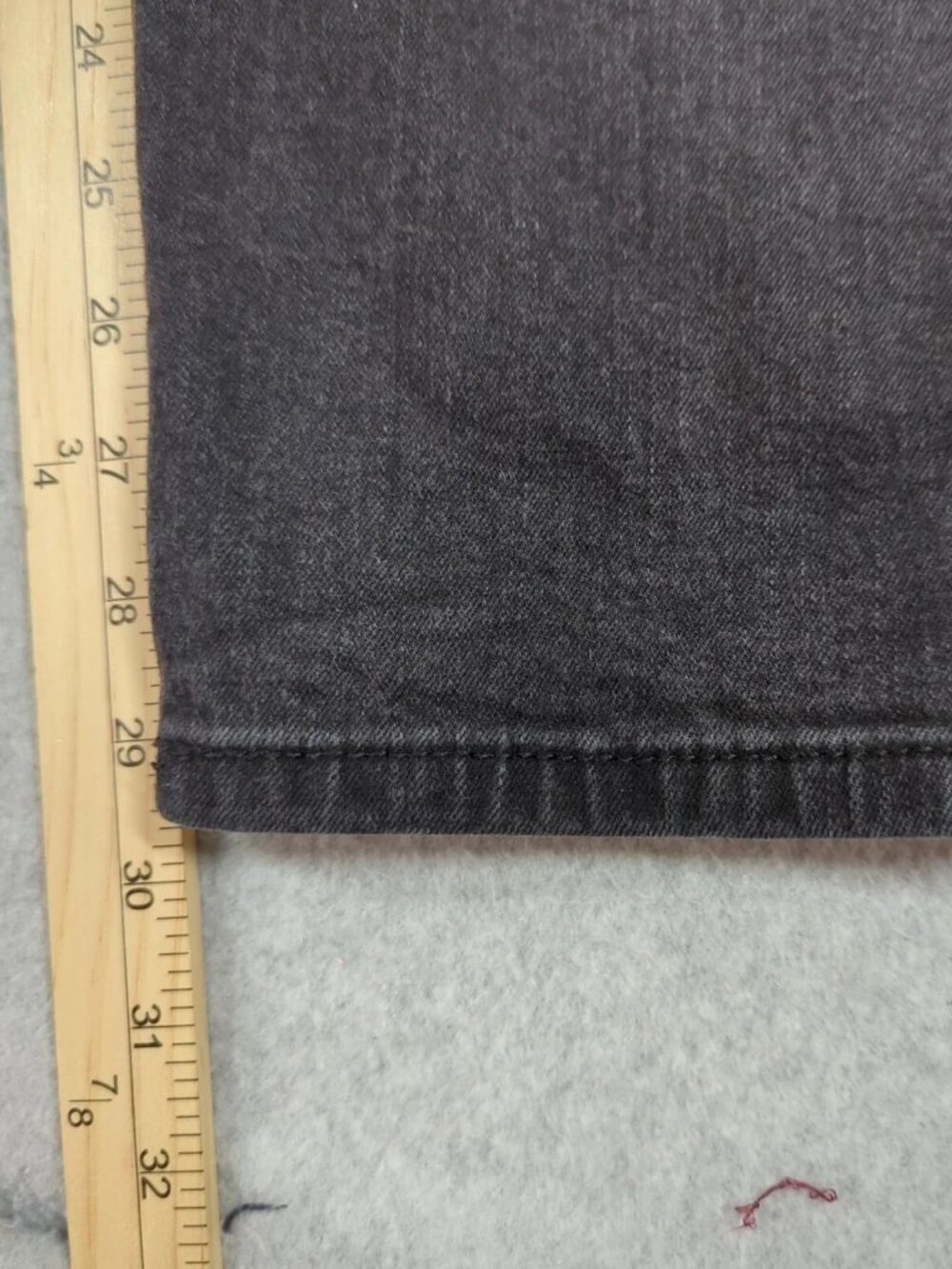 Levi's 541 Jeans Mens 33x32 (Actual 33x30) Black Denim Athletic Fit Straight Leg - Picture 6 of 9